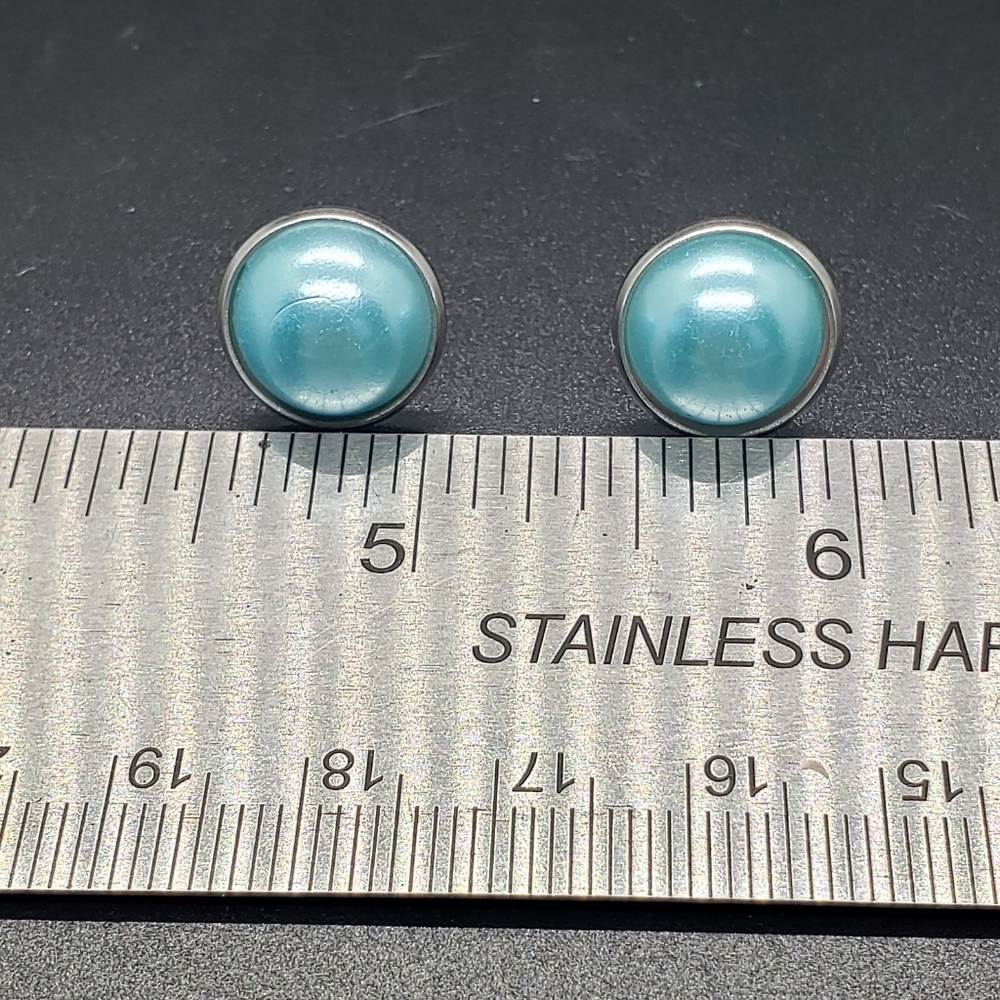 Blue Faux Pearl Silver Stud Earrings - Picture 3 of 4
